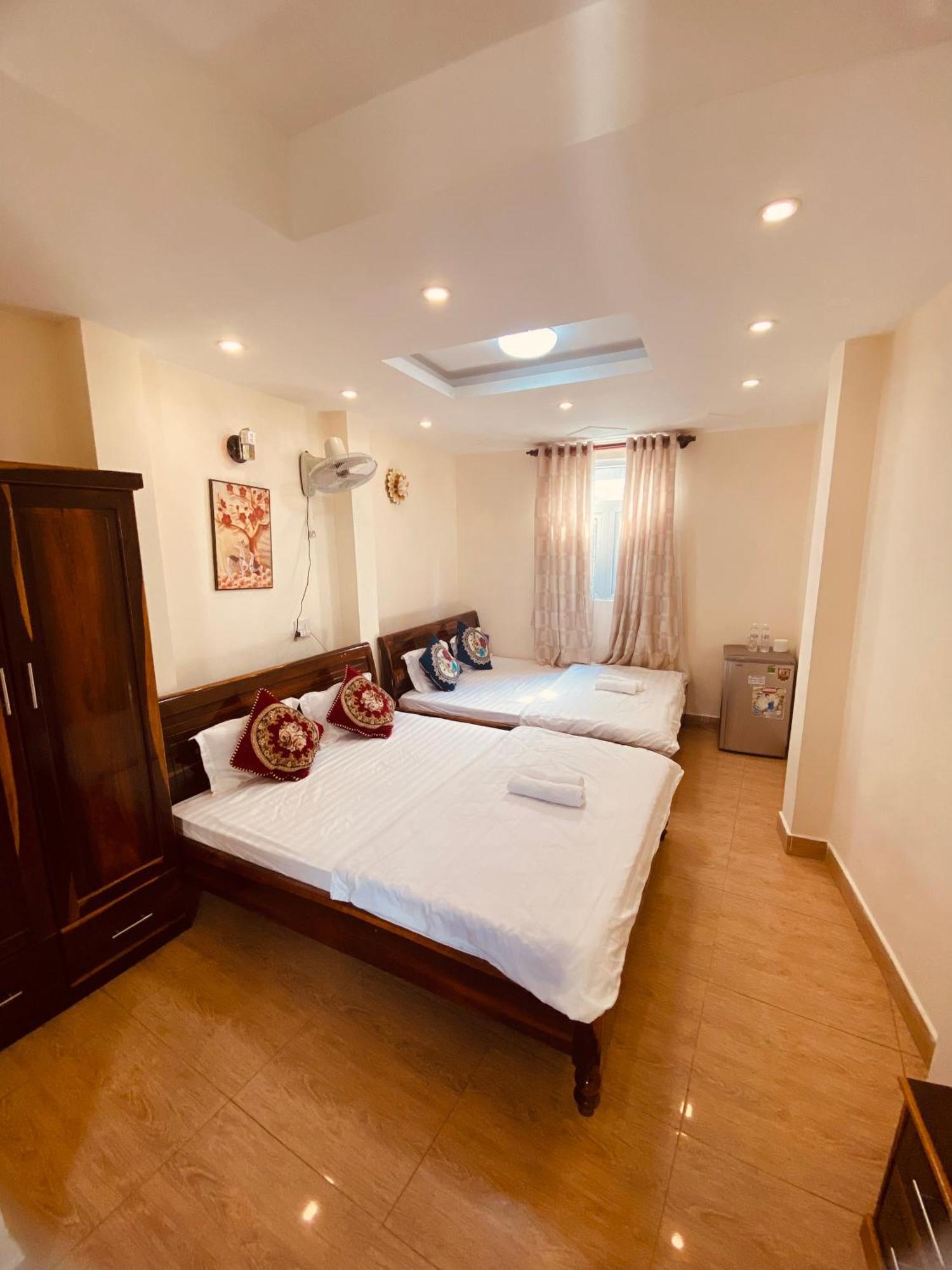 Khach San Thuy Tien Hotel Da Lat Buitenkant foto